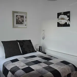 flat-g-r-59-erskine-street-aberdeen.hotelsaberdeenuk.com/